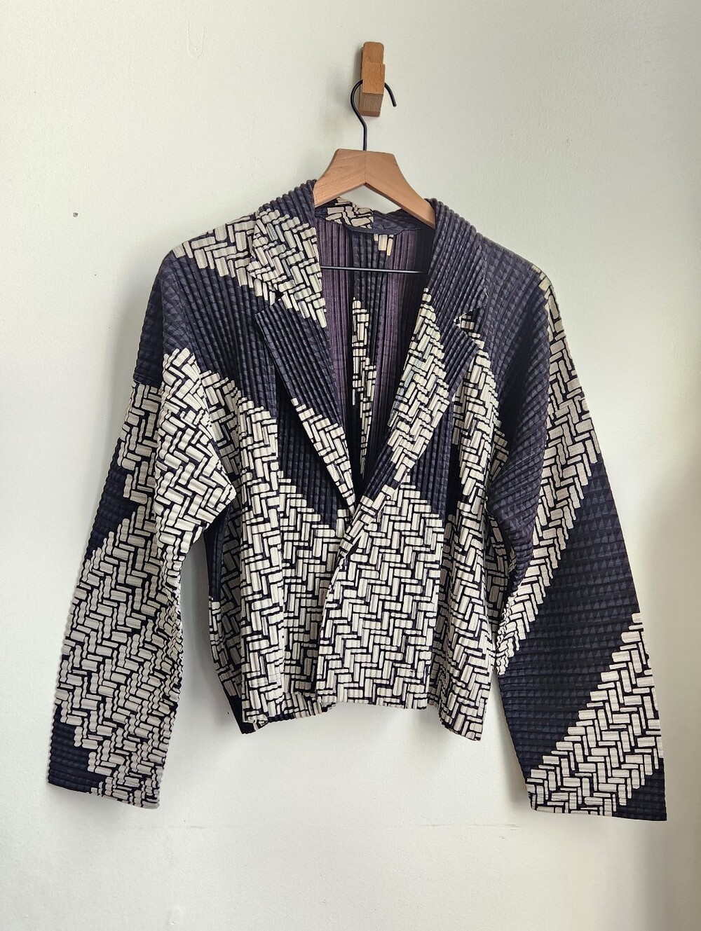 Issey Miyake Homme Plisse Crop Jacket Pleated 2/ Medium Cream Black Print Artsy